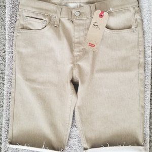 $30 Levi's NWT Sale! | 511 Shorts Slim Cut-Off Tan